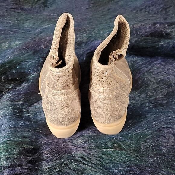 NWOB Ruff Hewn Silver finish Ankle Boot Sz 6 - Picture 4 of 5